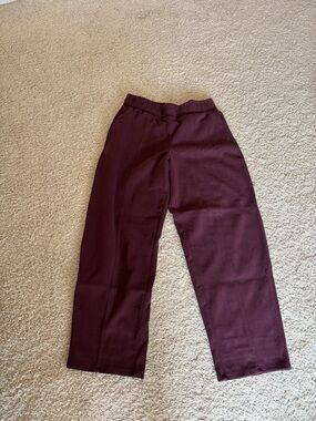 Old Navy Active Joggers in Plum M